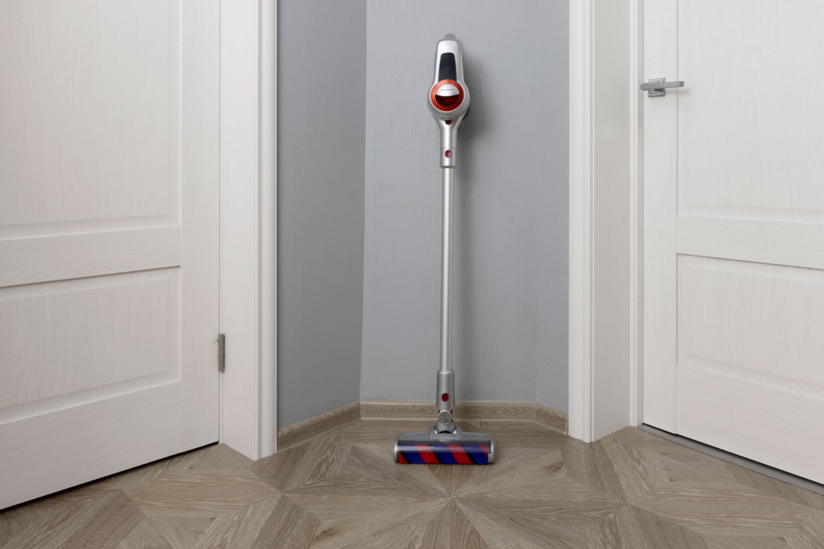 Пылесос, вертикальный, EC-SB72R-S (ECSB72RS)